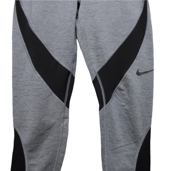 NIKE Pro Womens Gray Black Hyperwarm Training Tights Leggings Womens Size Medium - Picture 4 of 10
